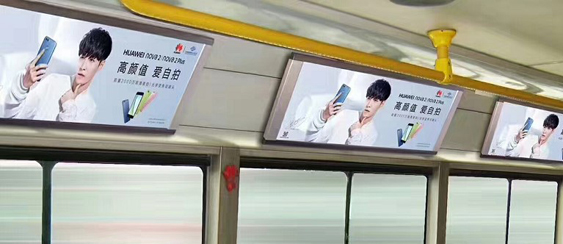 公交車掛板廣告.jpg